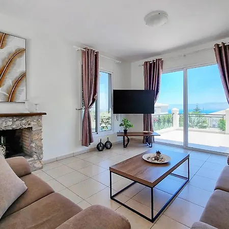 Gorgeous Home In Neo Chorio With Wifi Feriehus *